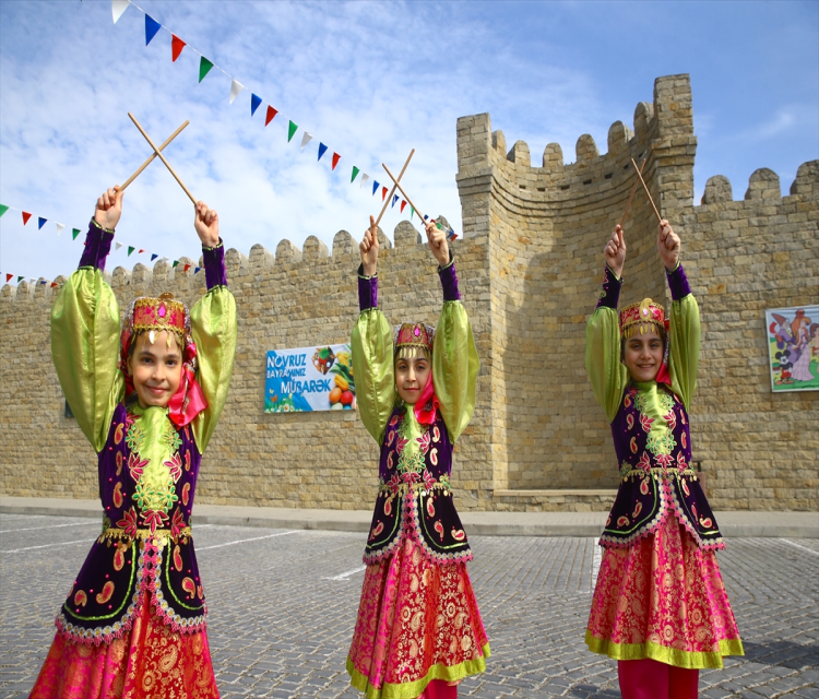 Azerbaycan'da nevruz kutlamalari basladiRuslan Rehimov