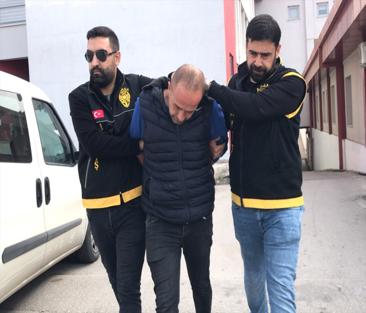 Adana'da karisini biçakla öldüren zanli tutuklandiYusuf Koyun