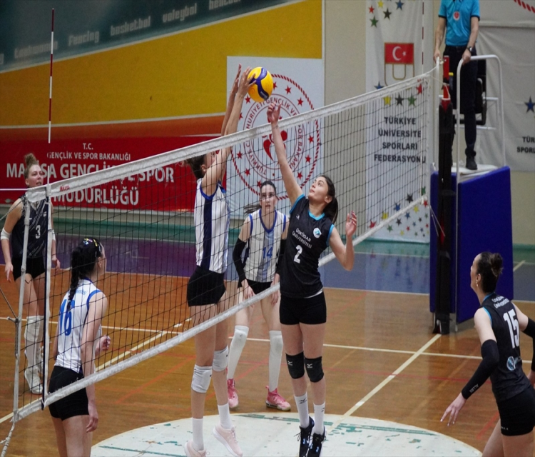 18. Türkiye Üniversiteler Yaz Spor Oyunlari Manisa'da devam ediyorAhmet Bayram